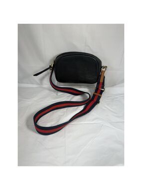 J.Crew Devon Camera Bag in black pebbled leather